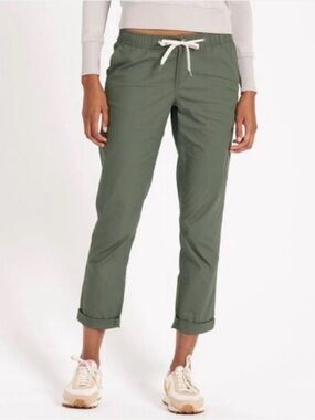 Vuori Women's Army Green Ripstop Canvas Athlesuire Pants Size: XS